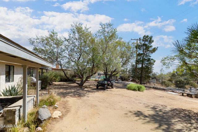 9688 Tanbark Avenue, California City, CA 93505