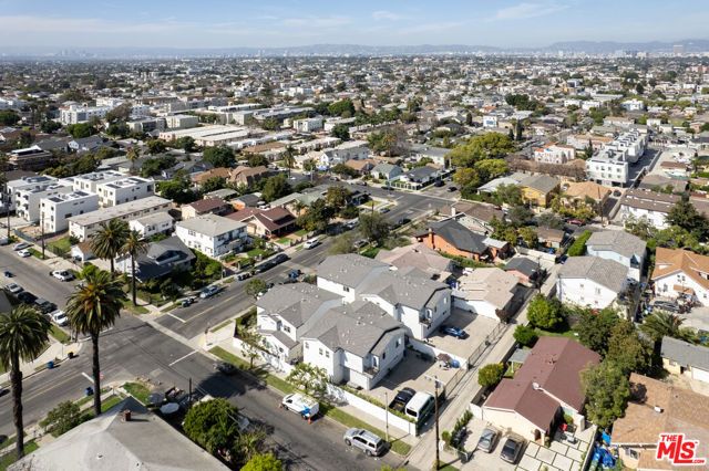 3944 S Budlong Avenue, Los Angeles, CA 90037