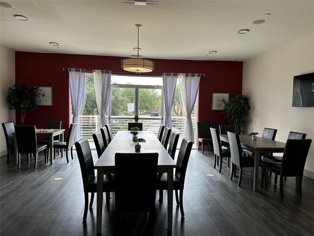 6955 Turtlewood Drive 502, Houston, TX 77072