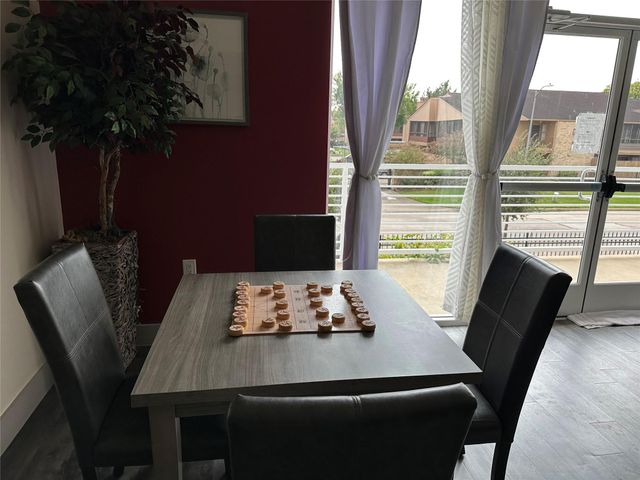 6955 Turtlewood Drive 502, Houston, TX 77072