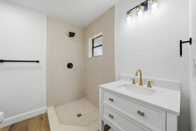 306 24th Avenue, Vero Beach, FL 32967