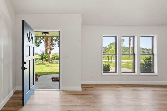 306 24th Avenue, Vero Beach, FL 32967