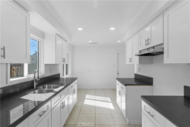 209 Cypress, Bakersfield, CA 93304