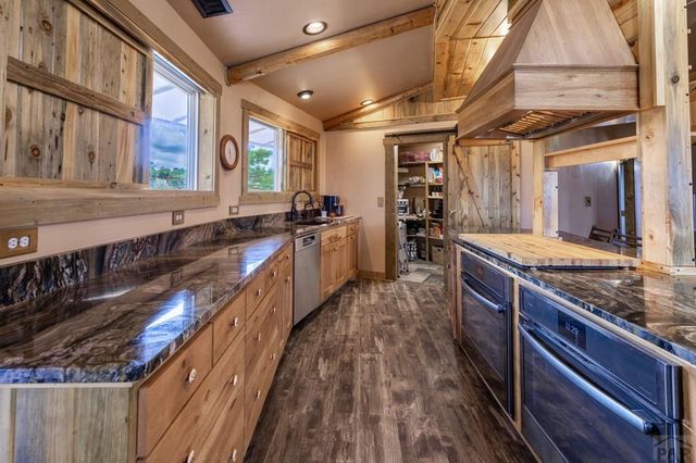 1115 County Rd 319, Westcliffe, CO 81252