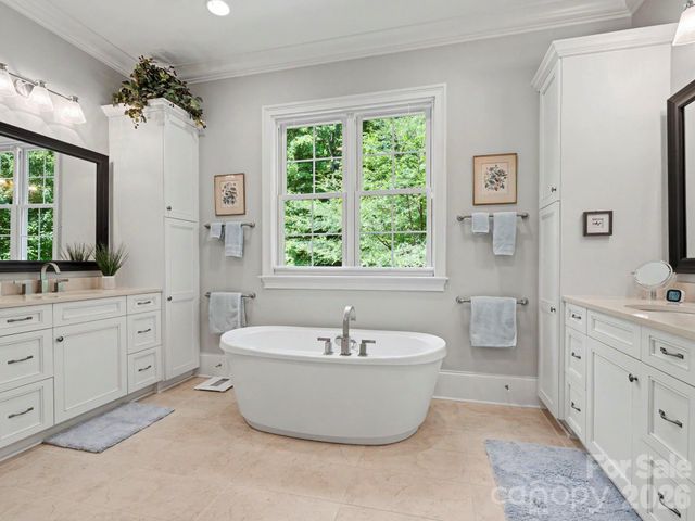 10530 Sweetleaf Place, Charlotte, NC 28278