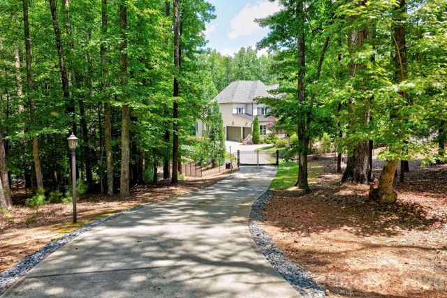 10530 Sweetleaf Place, Charlotte, NC 28278