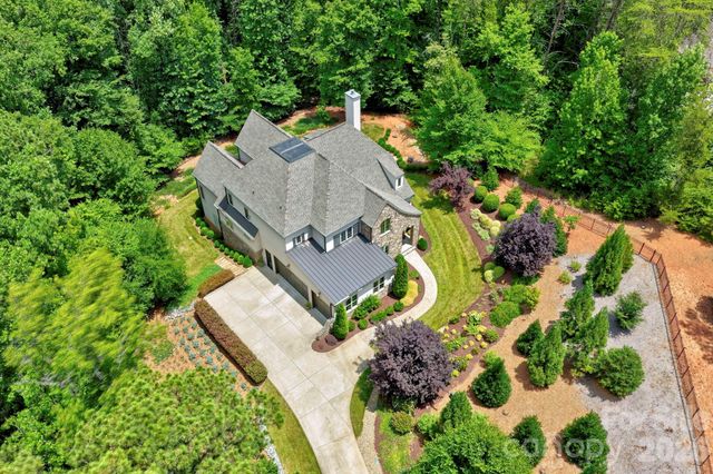 10530 Sweetleaf Place, Charlotte, NC 28278
