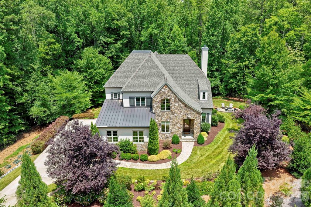 10530 Sweetleaf Place, Charlotte, NC 28278
