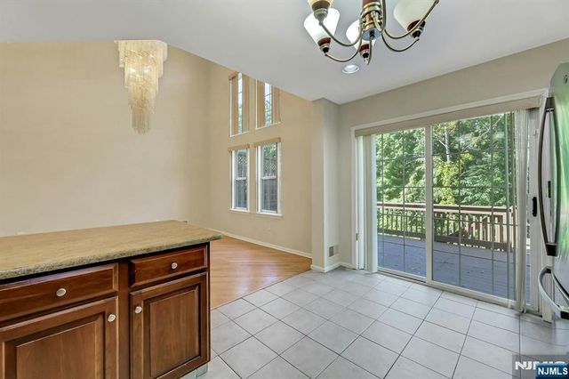 377 Green Mountain Road, Mahwah, NJ 07430