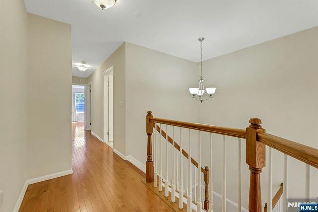 377 Green Mountain Road, Mahwah, NJ 07430