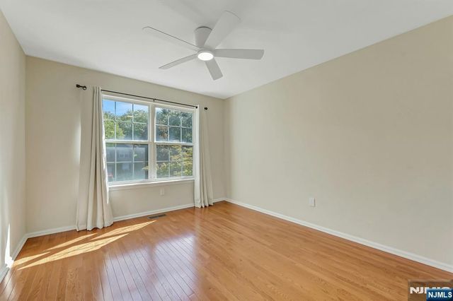 377 Green Mountain Road, Mahwah, NJ 07430