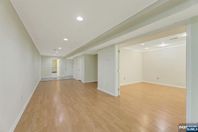 377 Green Mountain Road, Mahwah, NJ 07430