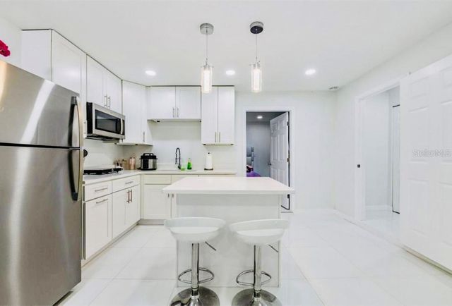 16107 PEBBLEBROOK DRIVE 2, Tampa, FL 33624