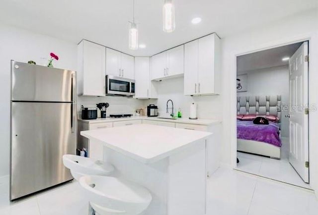 16107 PEBBLEBROOK DRIVE 2, Tampa, FL 33624