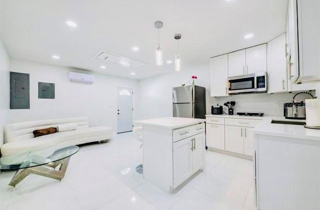 16107 PEBBLEBROOK DRIVE 2, Tampa, FL 33624