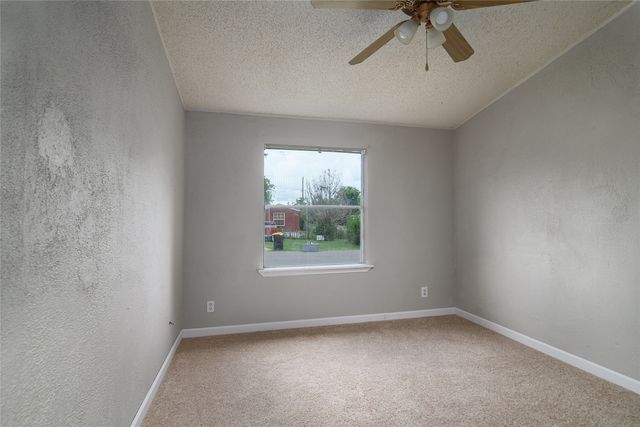 5233 Timothy Trail, Bossier City, LA 71111