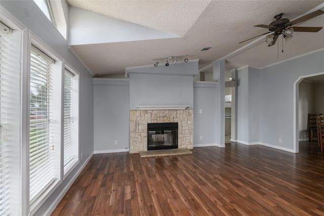 5233 Timothy Trail, Bossier City, LA 71111