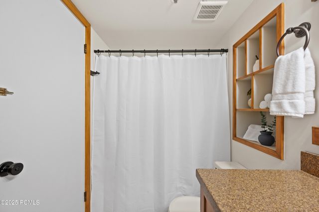 6915 W 2200 Apt 6x, Park City, UT 84098