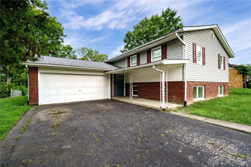 5342 Tucson Drive, Dayton, OH 45417