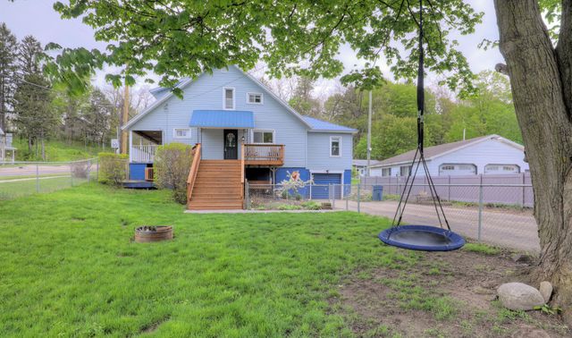 300 Grand Street, Allegan, MI 49010