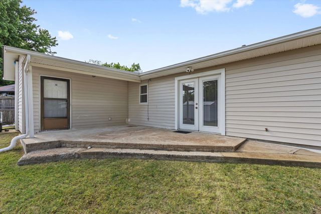 6349 MARTINWEST DR, Millington, TN 38053