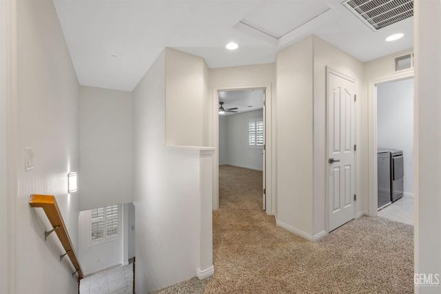 8214 Prentice Hall Drive, Bakersfield, CA 93311