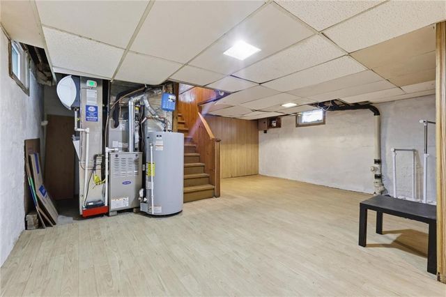 10531 E 9th Street S, Independence, MO 64053