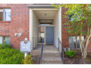 15015 Ne SACRAMENTO St 51, Portland, OR 97230