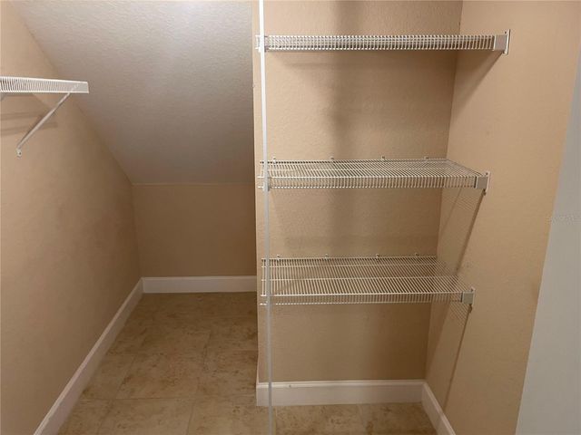 165 ALEXANDER WOODS DRIVE, Plant City, FL 33563