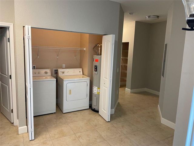 165 ALEXANDER WOODS DRIVE, Plant City, FL 33563