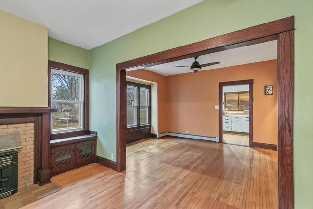 220 S Park Street, Belleville, WI 53508