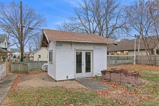 220 S Park Street, Belleville, WI 53508