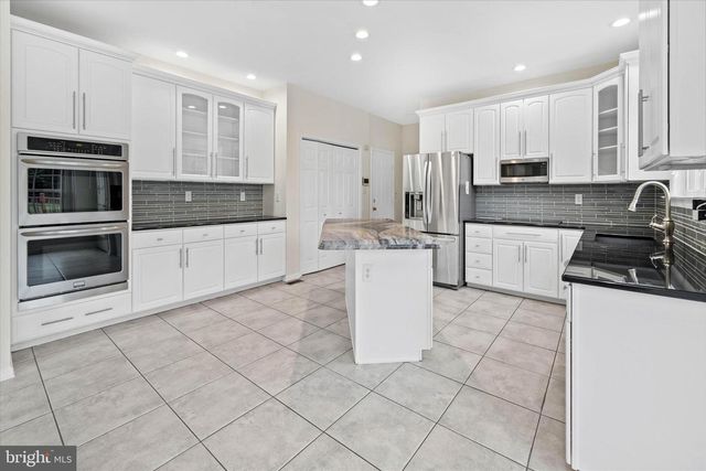 203 DEERFIELD DR, Middletown, DE 19709