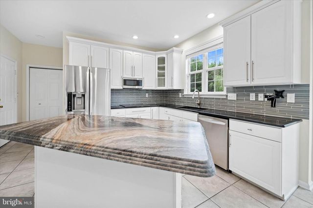 203 DEERFIELD DR, Middletown, DE 19709