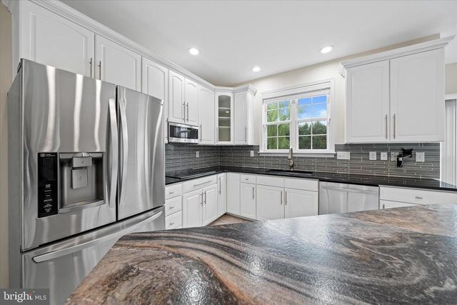 203 DEERFIELD DR, Middletown, DE 19709
