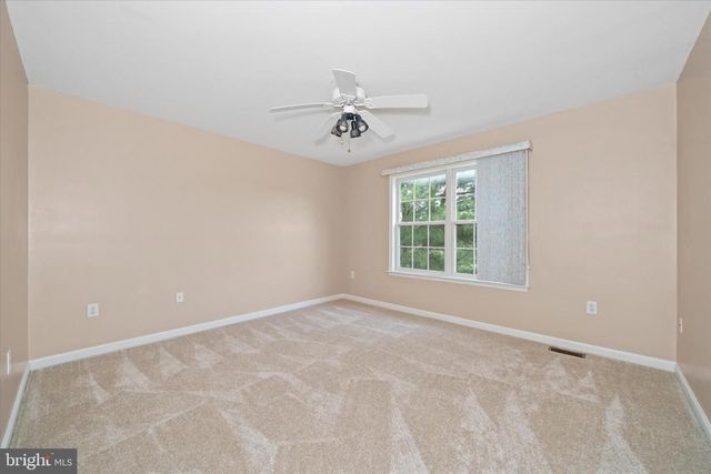 203 DEERFIELD DR, Middletown, DE 19709