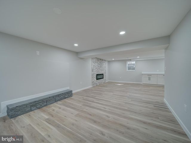 5615 OLD BRANCH AVE, Temple Hills, MD 20748