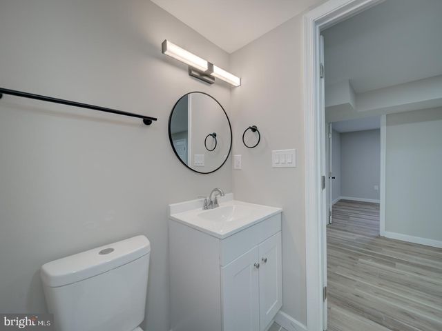 5615 OLD BRANCH AVE, Temple Hills, MD 20748