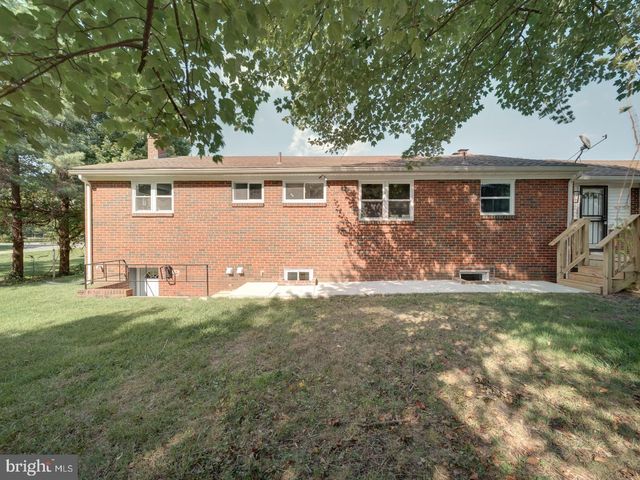 5615 OLD BRANCH AVE, Temple Hills, MD 20748