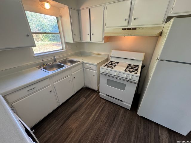 11823 CASA ALTO ST, San Antonio, TX 78233