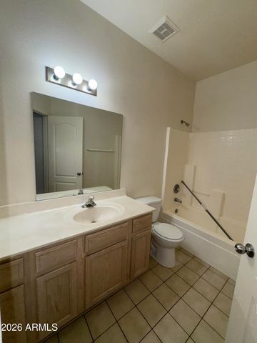 1406 W EMERALD Avenue 126, Mesa, AZ 85202