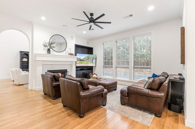 2411 Wilkes Drive, Colleyville, TX 76034