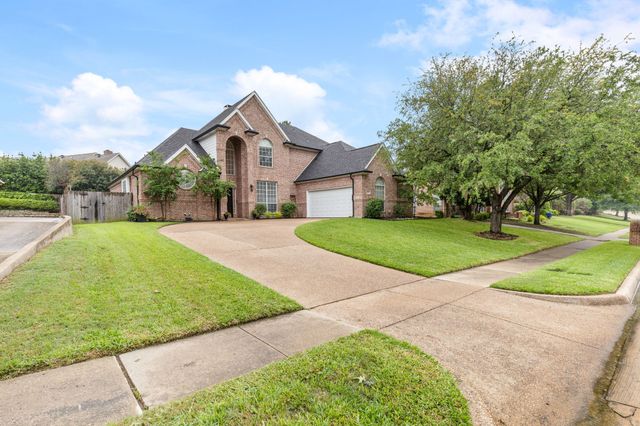 2411 Wilkes Drive, Colleyville, TX 76034