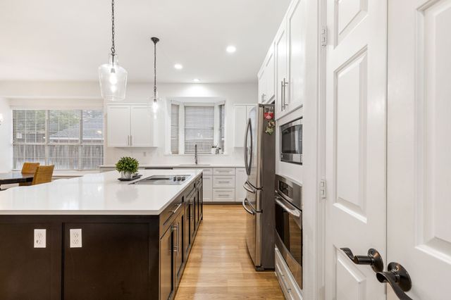 2411 Wilkes Drive, Colleyville, TX 76034