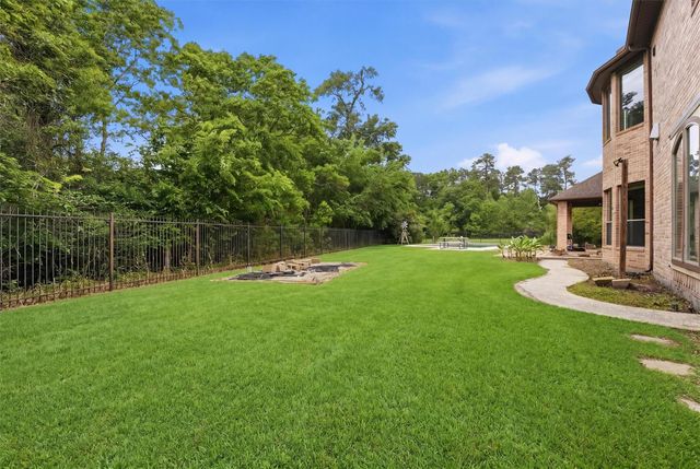 3 Spotted Lily Way, The Woodlands, TX 77354