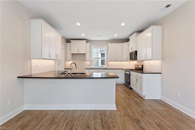 3123 E Ocean View AVE, Norfolk, VA 23518