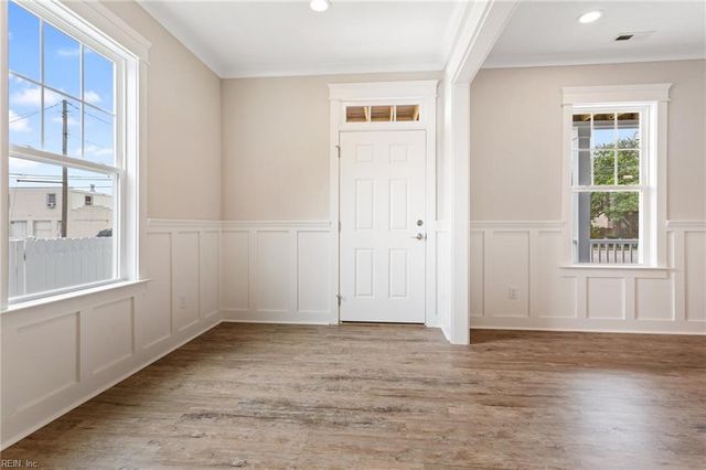 3123 E Ocean View AVE, Norfolk, VA 23518