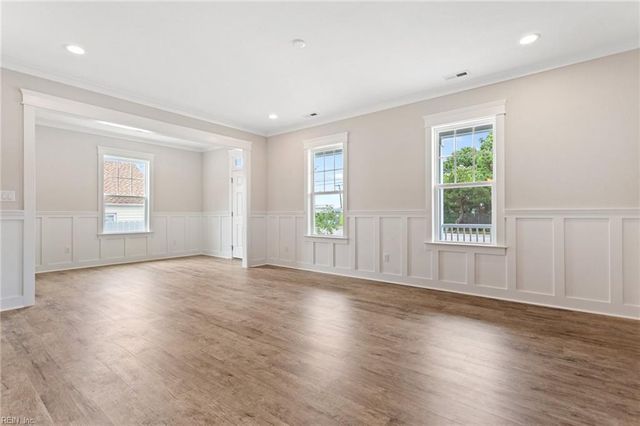 3123 E Ocean View AVE, Norfolk, VA 23518