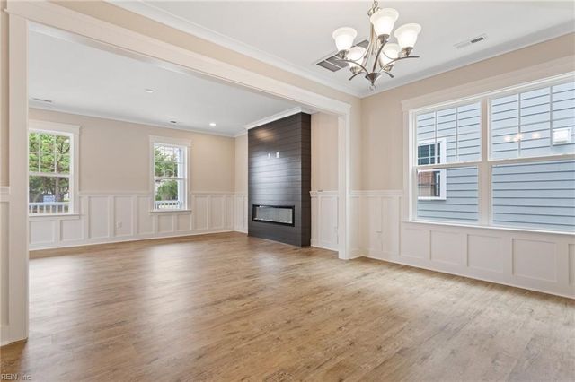 3123 E Ocean View AVE, Norfolk, VA 23518