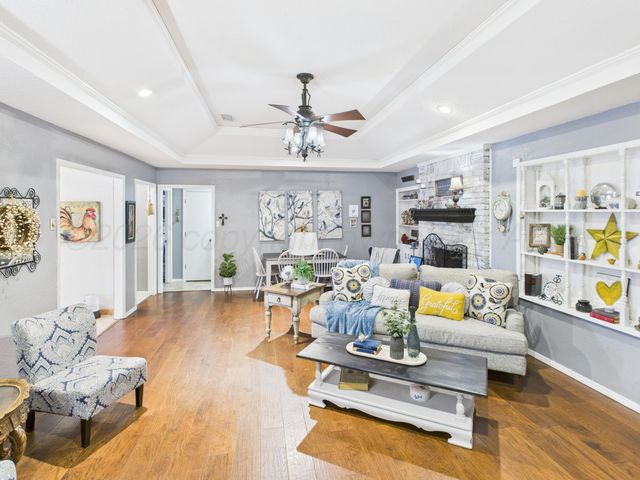 1611 N ZIMMERS Street, Pampa, TX 79065